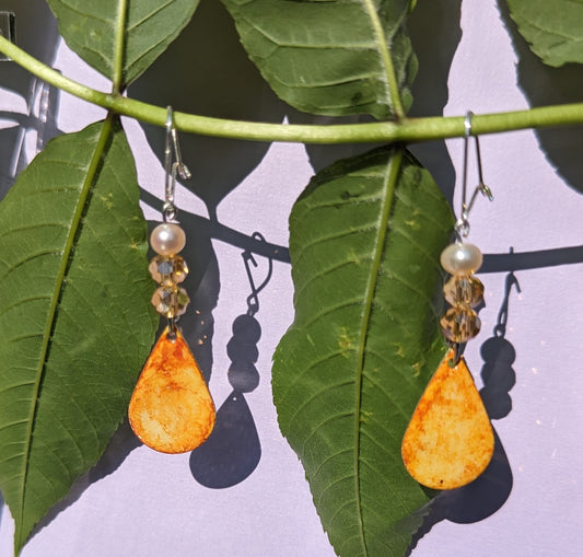 Warm Yellow Earrings with Crystal Beads and Apricot Freshwater Pearl.