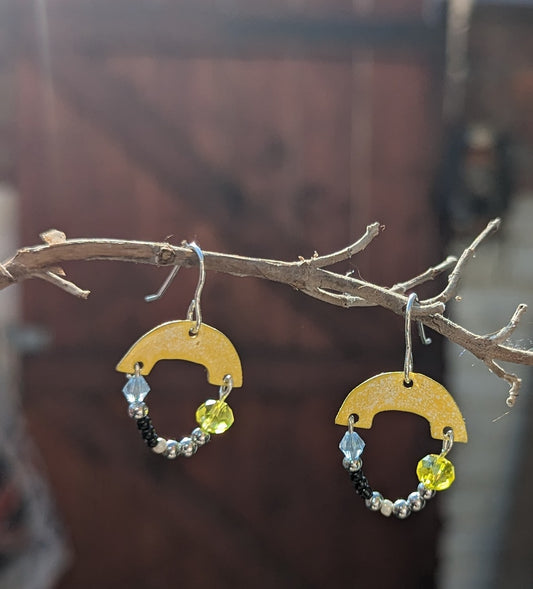 Yellow speckled earrings 